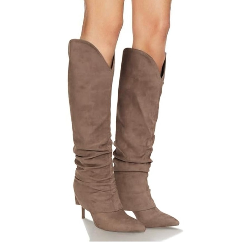 Tan suede boots, stiletto heel size 8 new without tags